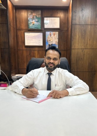 Dr Kashif Ansari