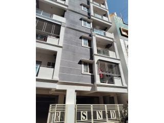 1220 Sq.Ft Flat with 3BHK For Sale in Banjara Layout