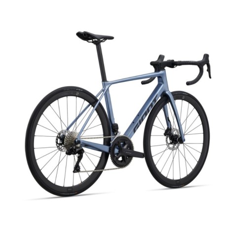 2025-giant-tcr-advanced-0-di2-road-bike-centracycles-big-4