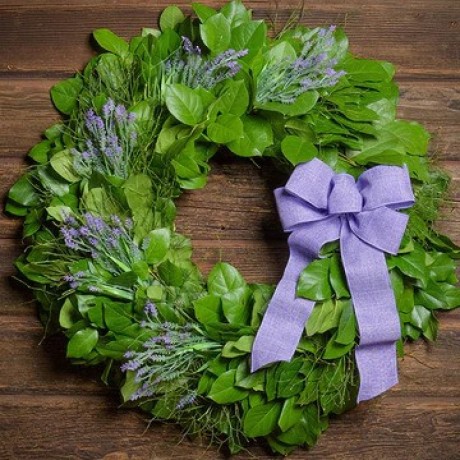 fresh-spring-and-summer-wreaths-salal-wreaths-lynch-creek-farm-big-1