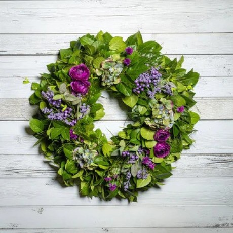 fresh-spring-and-summer-wreaths-salal-wreaths-lynch-creek-farm-big-0