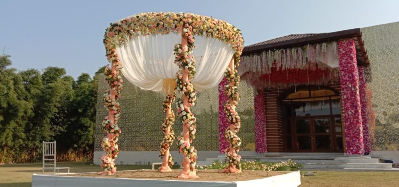 resort-hotel-in-khurpatal-big-0